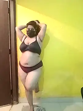 Cute Avni99 online show from 02-25-26, 01:17