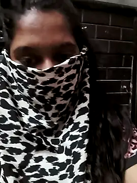 Cute Avni99 online show from 09-18-25, 07:50
