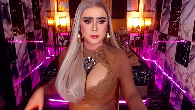 Seductivemeganxx online show from 12-14-25, 08:36