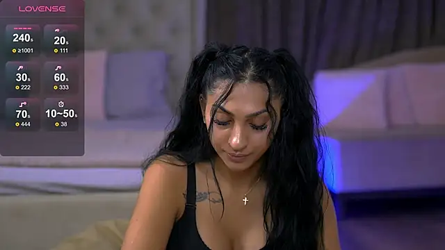 EmaHallee online show from 09-23-25, 06:42