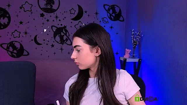 Snapshot of nekky_mouse chatting on 04-25-26, 01:41 nekky mouse online show from 04-25-26, 01:41