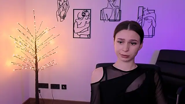 Snapshot of nekky_mouse chatting on 07-09-26, 09:54 nekky mouse online show from 07-09-26, 09:54