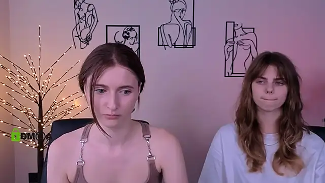 Snapshot of nekky_mouse chatting on 07-23-26, 12:13 nekky mouse online show from 07-23-26, 12:13