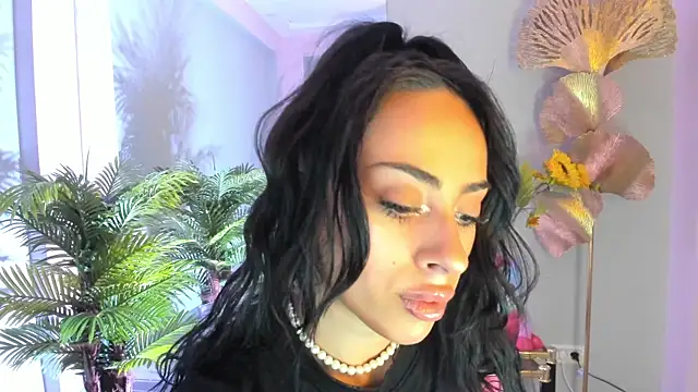 Cupcake Izzy online show from 06-29-26, 06:51