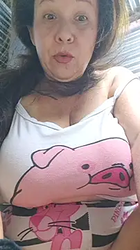 Snapshot of SinisterBabe chatting on 05-19-26, 11:39 SinisterBabe online show from 05-19-26, 11:39