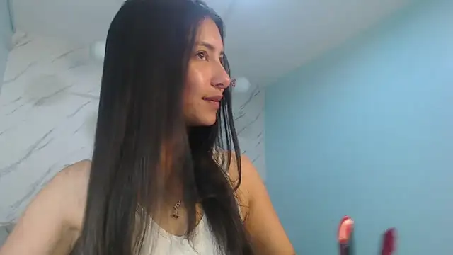 victoria hernandez t  online show from 07-10-26, 01:44