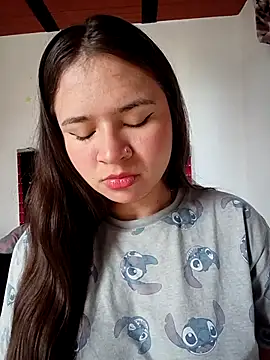 Isa Acosta online show from 10-24-25, 02:27