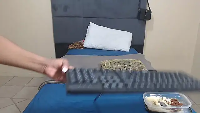 AfricanPopi online show from 04-13-26, 07:18