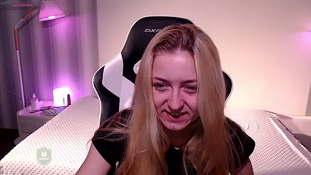 space danger online show from 12-15-25, 06:19