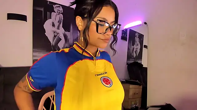 Stefany 44 online show from 07-07-26, 06:22