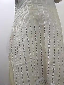 Alia-00 online show from 10-28-25, 04:02