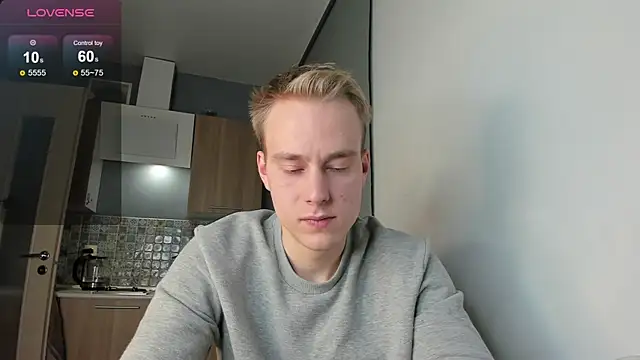 Snapshot of Kevin_Young_Cat chatting on 10-03-25, 04:19 Kevin Young Cat online show from 10-03-25, 04:19