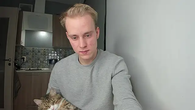 Snapshot of Kevin_Young_Cat chatting on 10-02-25, 06:55 Kevin Young Cat online show from 10-02-25, 06:55