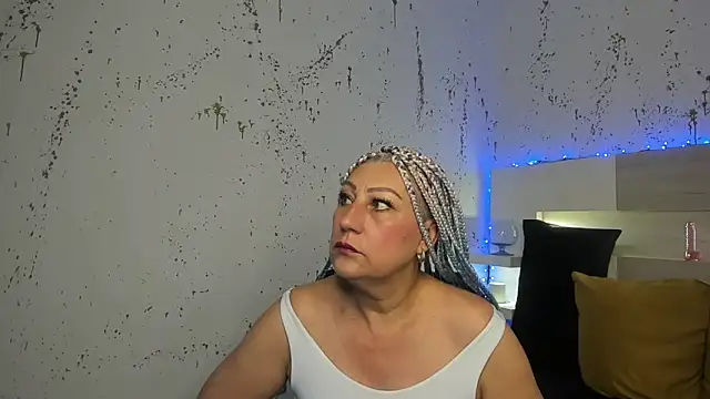 Snapshot of JaddeWalker chatting on 09-09-25, 11:30 JaddeWalker online show from 09-09-25, 11:30