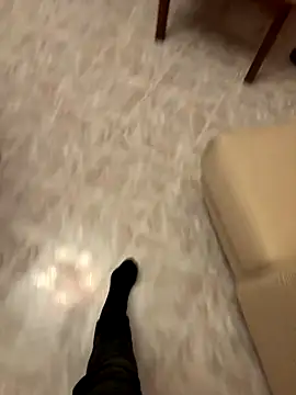 Qualepass online show from 10-28-25, 04:50