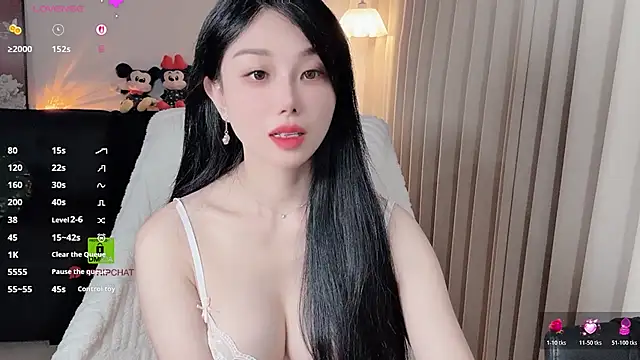 Xiatian520  online show from 04-02-26, 07:20