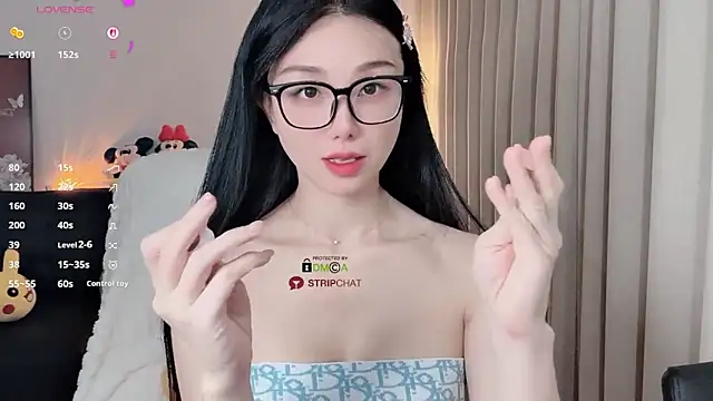 Snapshot of Xiatian520_ chatting on 02-11-26, 06:57 Xiatian520 online show from 02-11-26, 06:57