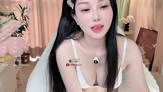 Xiatian520  online show from 11-23-25, 12:31