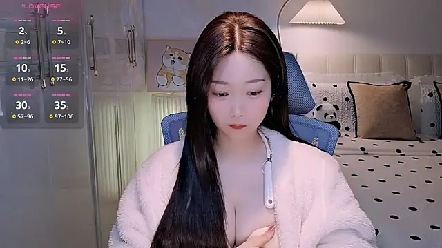 Xiaotantan-99 online show from 02-05-26, 07:32