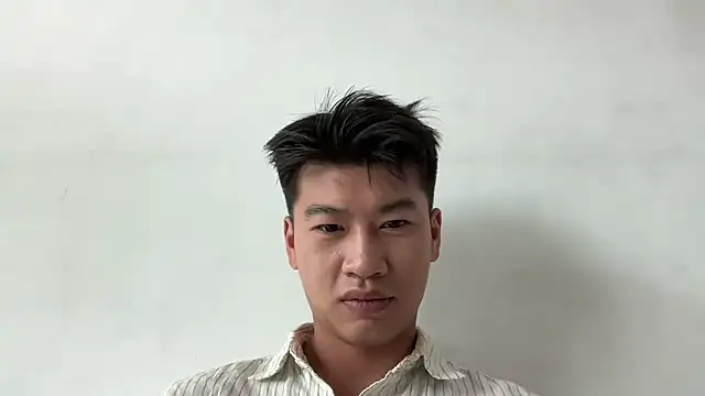 Snapshot of heywilliam chatting on 10-30-25, 03:49 heywilliam online show from 10-30-25, 03:49