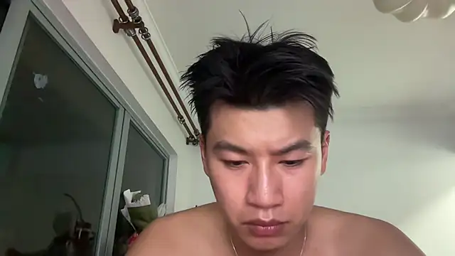 heywilliam online show from 10-10-25, 04:30