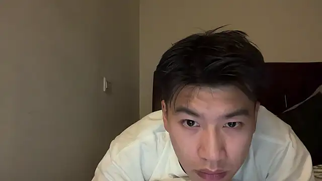 Snapshot of heywilliam chatting on 10-24-25, 12:37 heywilliam online show from 10-24-25, 12:37