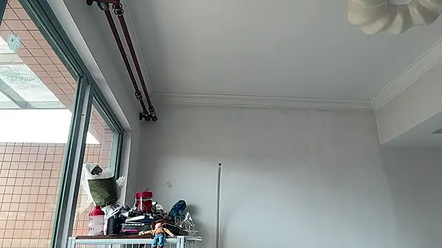 Snapshot of heywilliam chatting on 10-23-25, 02:21 heywilliam online show from 10-23-25, 02:21