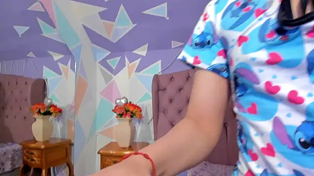 CloeyGraweing online show from 12-01-25, 11:44