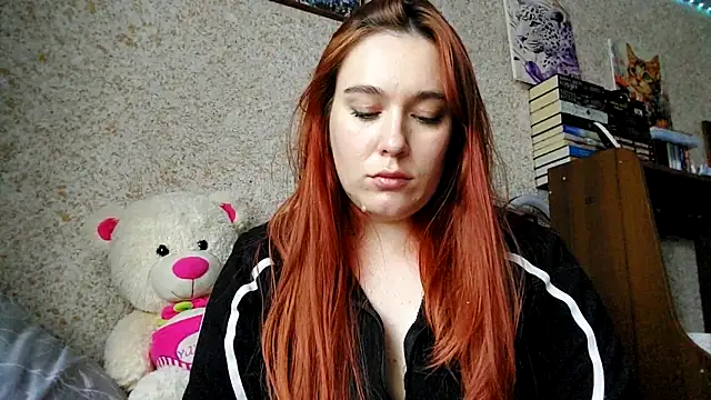 Snapshot of Sweet_lollipop25 chatting on 10-31-25, 12:13 Sweet lollipop25 online show from 10-31-25, 12:13