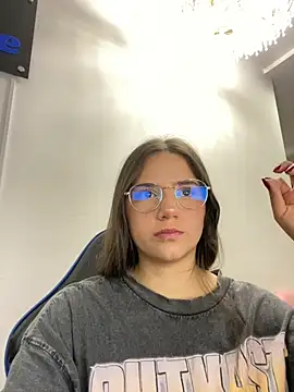 LilithAbril online show from 11-23-25, 04:00