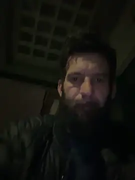 Snapshot of Michel_huge chatting on 05-03-26, 03:33 Michel huge online show from 05-03-26, 03:33