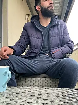 Michel huge online show from 04-10-26, 07:04