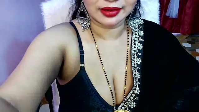 QUEEN SAKHI- online show from 02-22-26, 06:31