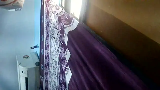 Snapshot of QUEEN_SAKHI- chatting on 07-08-26, 05:08 QUEEN SAKHI- online show from 07-08-26, 05:08