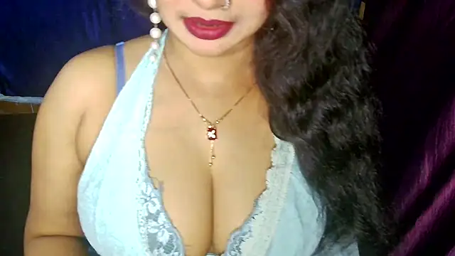 Snapshot of QUEEN_SAKHI- chatting on 07-27-26, 04:19 QUEEN SAKHI- online show from 07-27-26, 04:19