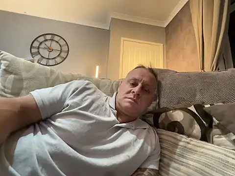 Snapshot of backdoorgalore4you chatting on 02-16-26, 10:18 backdoorgalore4you online show from 02-16-26, 10:18