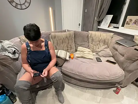 backdoorgalore4you online show from 03-05-26, 10:16