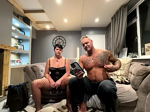 Snapshot of backdoorgalore4you chatting on 02-21-26, 10:12 backdoorgalore4you online show from 02-21-26, 10:12