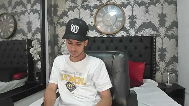 Marcus Jeron online show from 10-31-25, 09:00