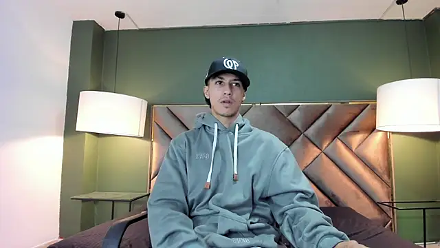 Marcus Jeron online show from 10-21-25, 09:36