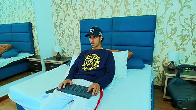 Marcus Jeron online show from 09-27-25, 12:39