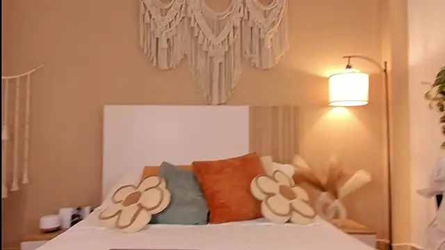 Camila Bustamante online show from 02-09-26, 07:23