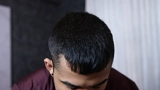 Thiago Valente online show from 10-15-25, 01:08