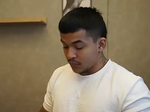 Thiago Valente online show from 03-31-26, 01:35