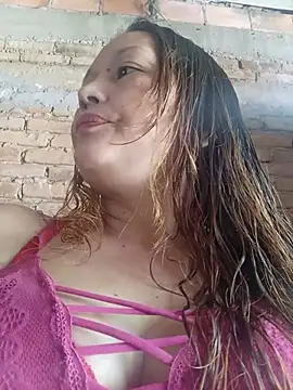 Snapshot of marinita13 chatting on 07-18-26, 04:37 marinita13 online show from 07-18-26, 04:37