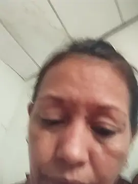 marinita13 online show from 12-21-25, 04:52