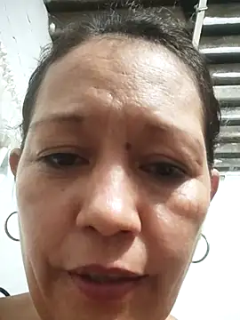 Snapshot of marinita13 chatting on 09-14-25, 03:40 marinita13 online show from 09-14-25, 03:40