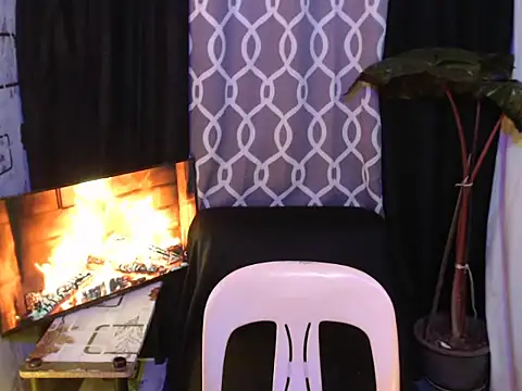 Snapshot of slut_clio chatting on 11-18-25, 11:57 slut clio online show from 11-18-25, 11:57