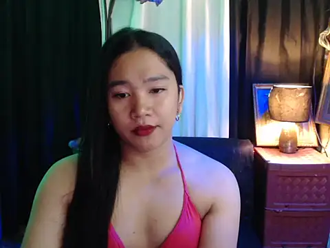 Snapshot of slut_clio chatting on 11-26-25, 04:18 slut clio online show from 11-26-25, 04:18