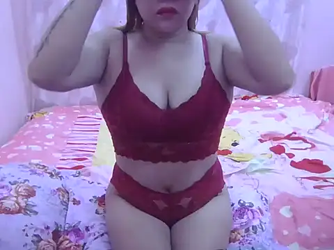 Snapshot of WildPussy4uxx chatting on 06-26-26, 11:05 WildPussy4uxx online show from 06-26-26, 11:05